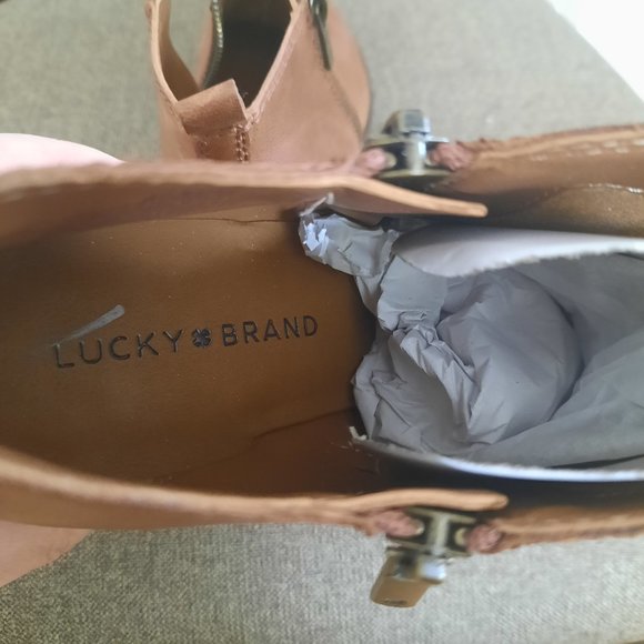 NWOT Lucky Brand women's Basel Ankle Bootie, size 8.5 - Picture 8 of 9
